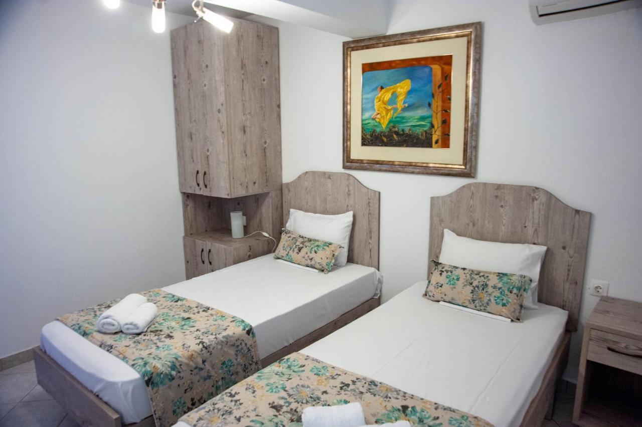 Alexandros Hotel Apartments ブアブロウ エクステリア 写真