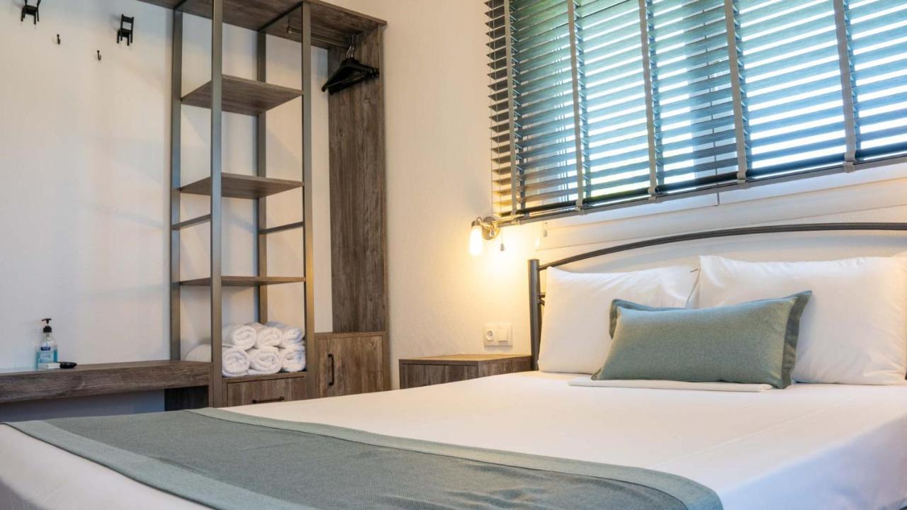 Alexandros Hotel Apartments ブアブロウ エクステリア 写真