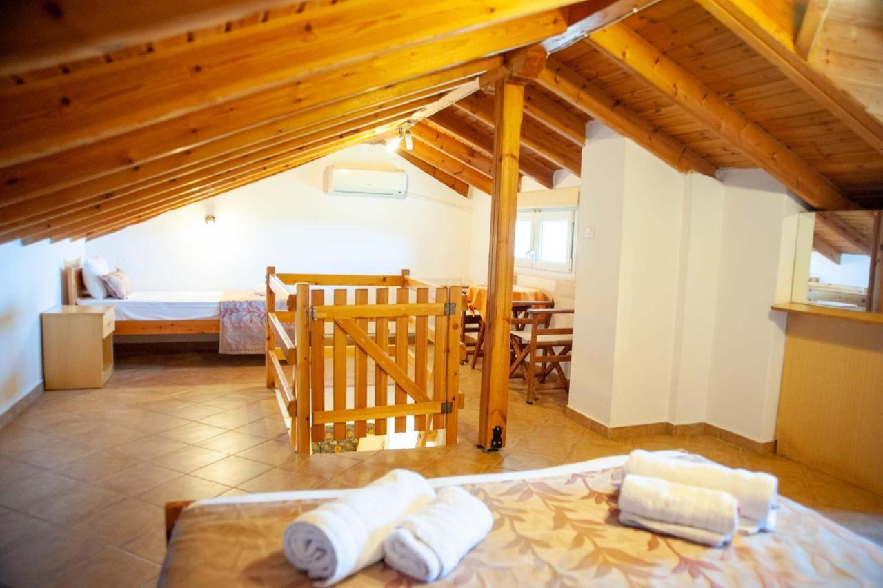 Alexandros Hotel Apartments ブアブロウ エクステリア 写真